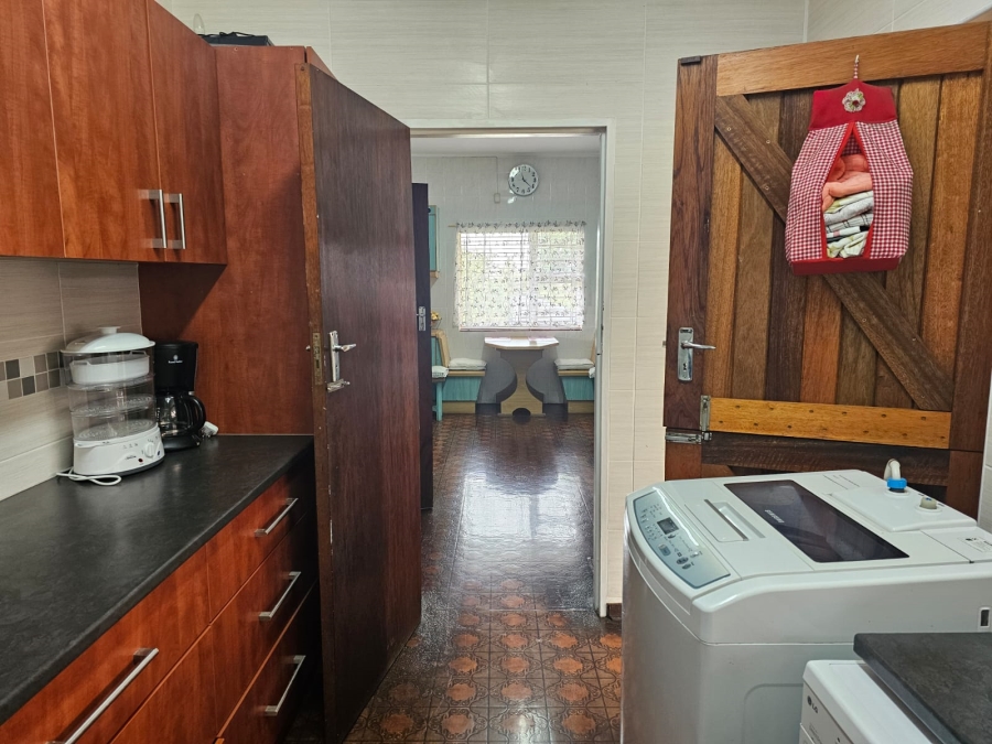 4 Bedroom Property for Sale in Berea Eastern Cape